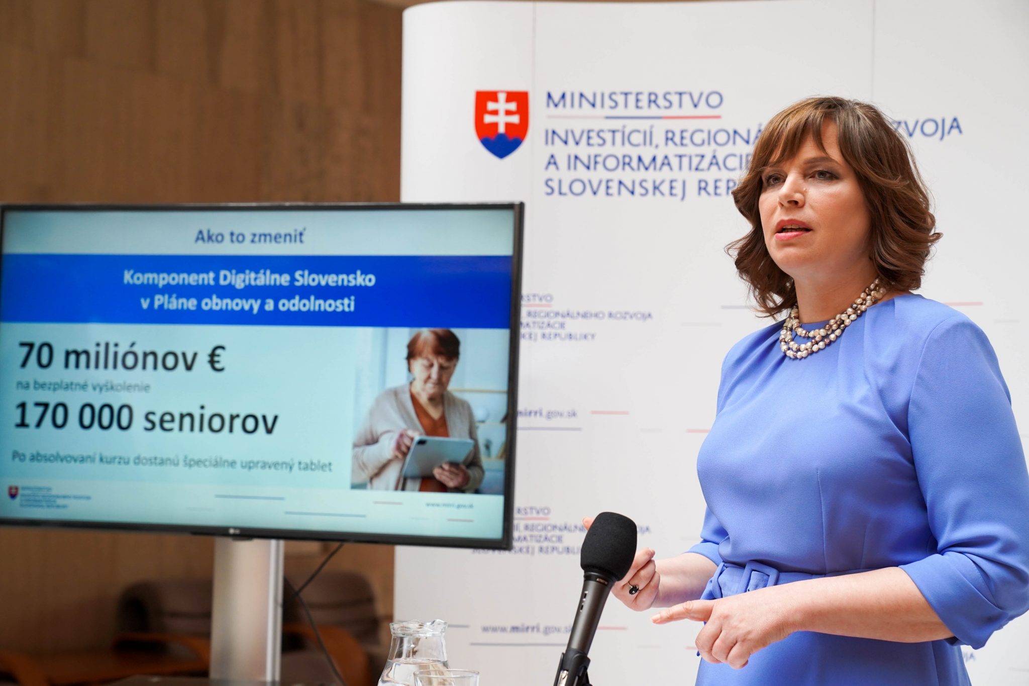 Vicepremiérka Remišová: Desaťtisíce Slovákov ohrozuje digitálna chudoba, máme plán ako im pomôcť
